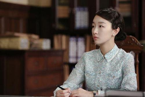 周冬雨电视剧,演绎青春岁月，绽放荧屏魅力