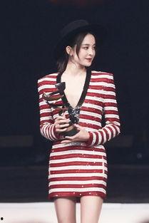 娱乐吃瓜杨幂微博,娱乐圈幕后故事大揭秘