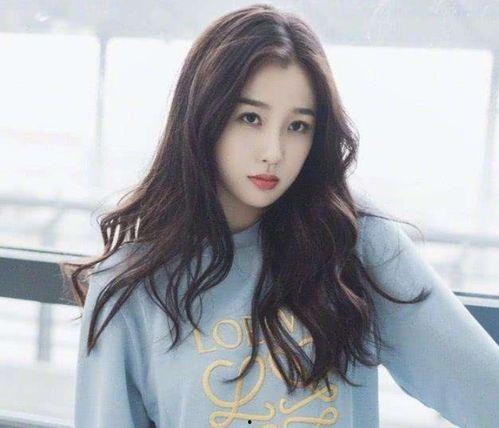 吃瓜娱乐圈虞书欣,娱乐圈“吃瓜”达人，揭秘明星幕后故事